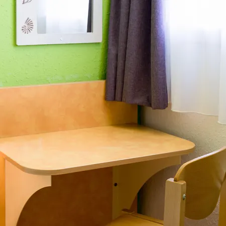 The Originals Access, Saint-flour