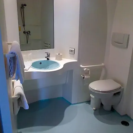 Hotel The Originals Access, Saint-flour 2*