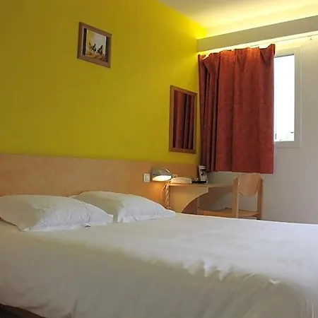 Hotel The Originals Access, Saint-flour 2*
