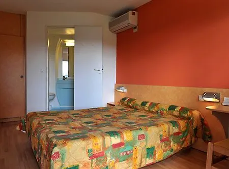 The Originals Access, Saint-flour Hotel Saint-Flour (Cantal)