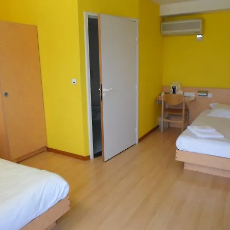 The Originals Access, Saint-flour Hotel 2*